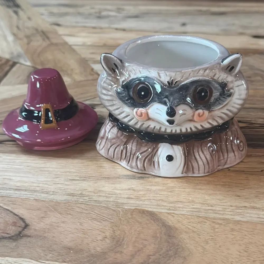 Johanna Parker Raccoon Pilgrim Hat Candy Canister Jar Fall Thanksgiving HTF 5”H